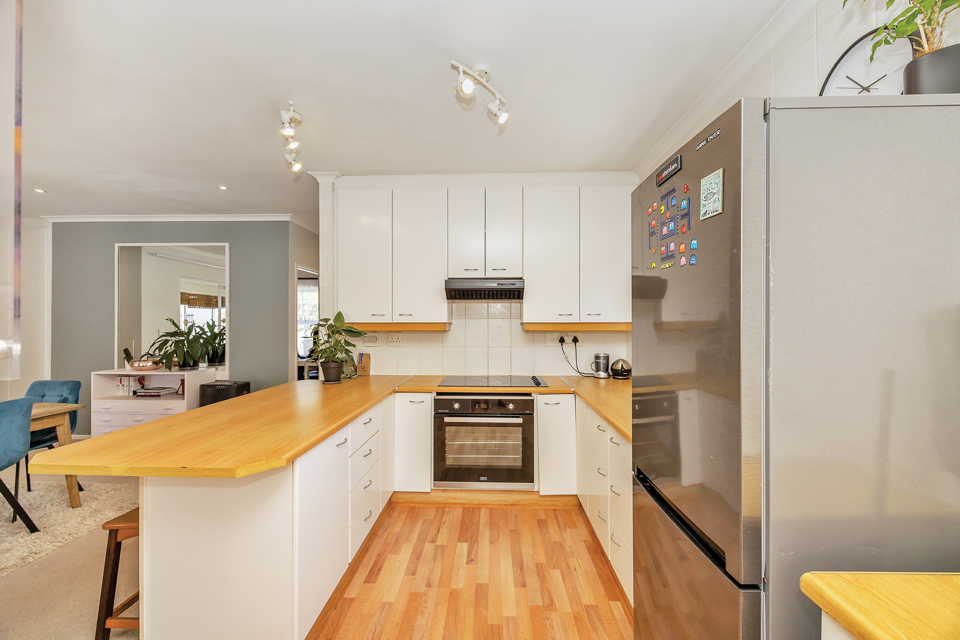 To Let 3 Bedroom Property for Rent in Sunningdale Western Cape